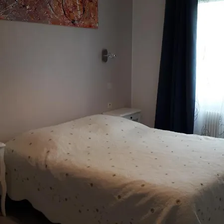 Le Chatelet 3* Saint-Paul-de-Fenouillet