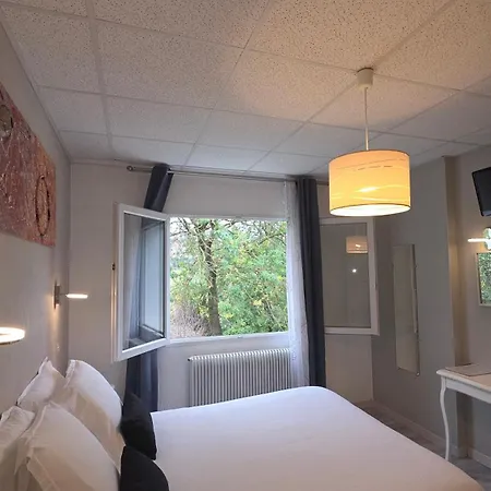 Restaurant Mas Le Chatelet Hotell