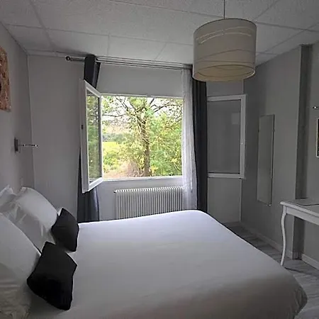 Hotel Restaurant Mas Le Chatelet