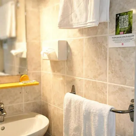 Restaurant Mas Le Chatelet Hotell Saint-Paul-de-Fenouillet