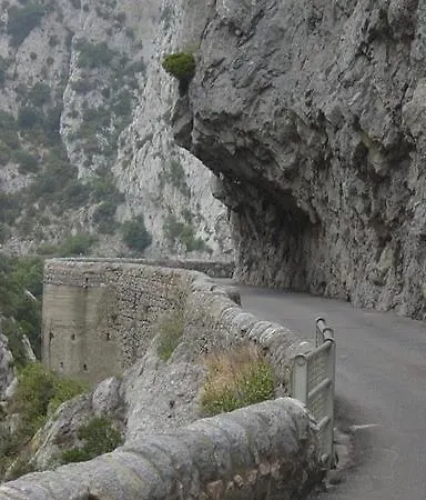 Hotel Restaurant Le Châtelet 3*